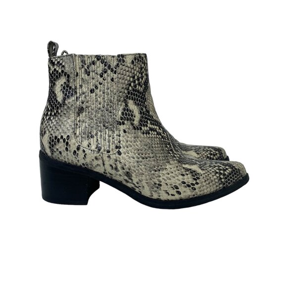 Blondo Elvina Snake Print Leather Block Heel Booties Size 8 - Picture 1 of 10